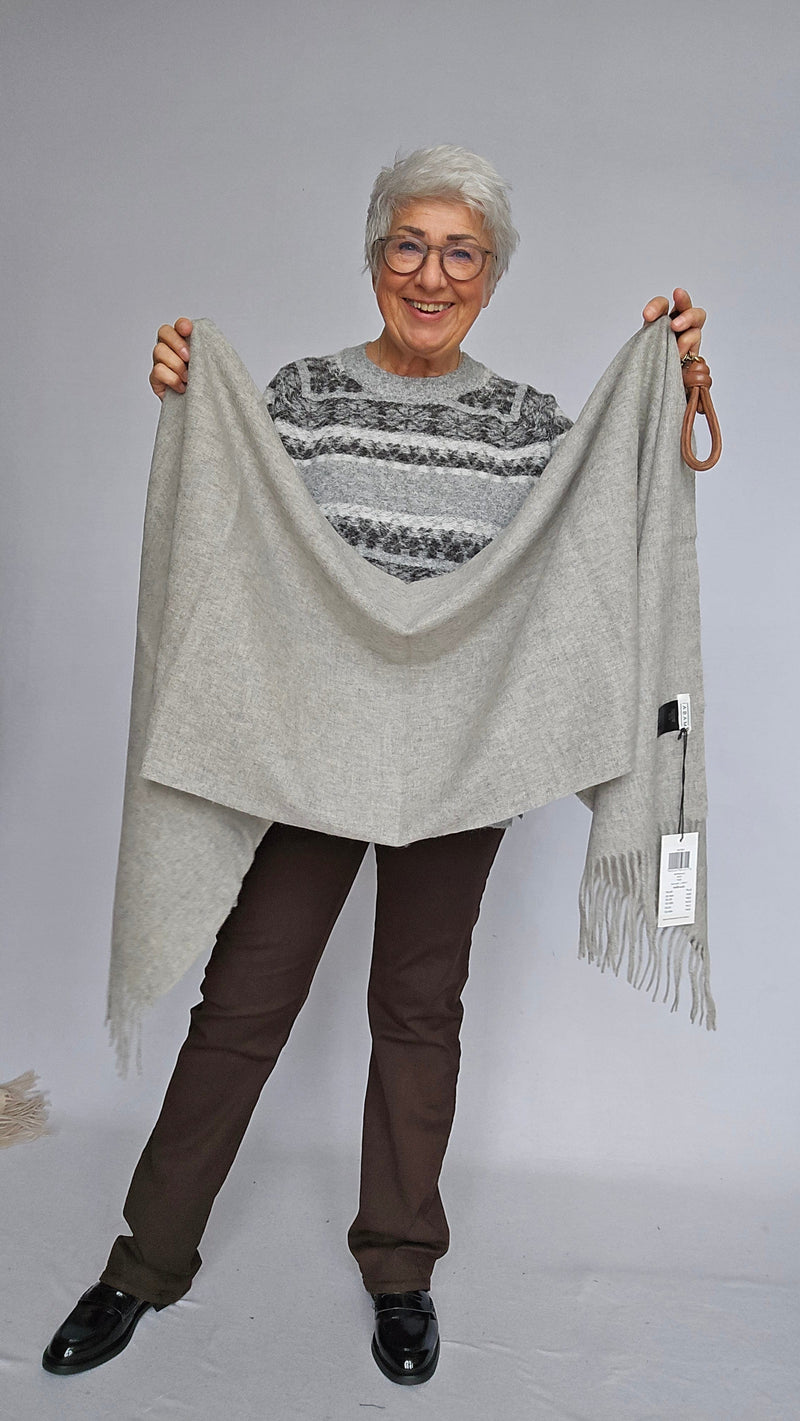 Masai Skjerf Masai- Anna skjerf i 100% ull kunstkolonialen