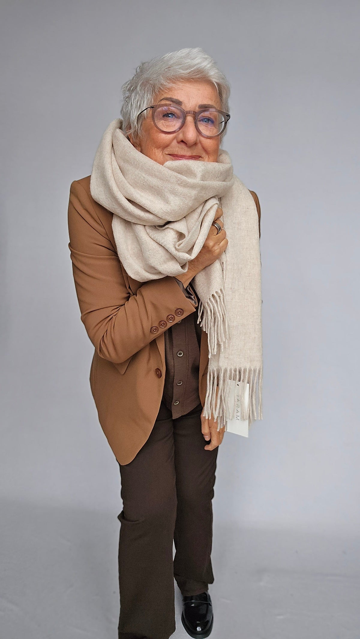 Masai Skjerf Masai- Anna skjerf i 100% ull kunstkolonialen