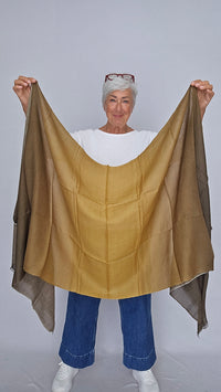 Masai Skjerf Medal bronze MASAI- Aira scarf kunstkolonialen