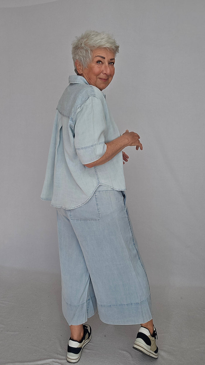 Masai Skjorte MASAI- Irenova denim shirt kunstkolonialen