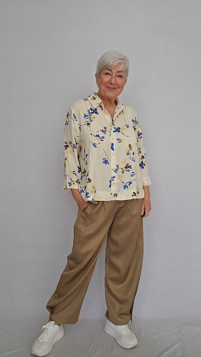 Masai Skjorte S / Blomstrete MASAI- Ibilisan Shirt kunstkolonialen