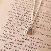 Natali Smykker Smykker Natali- Smykker m/hengelås- 2 ulike design kunstkolonialen