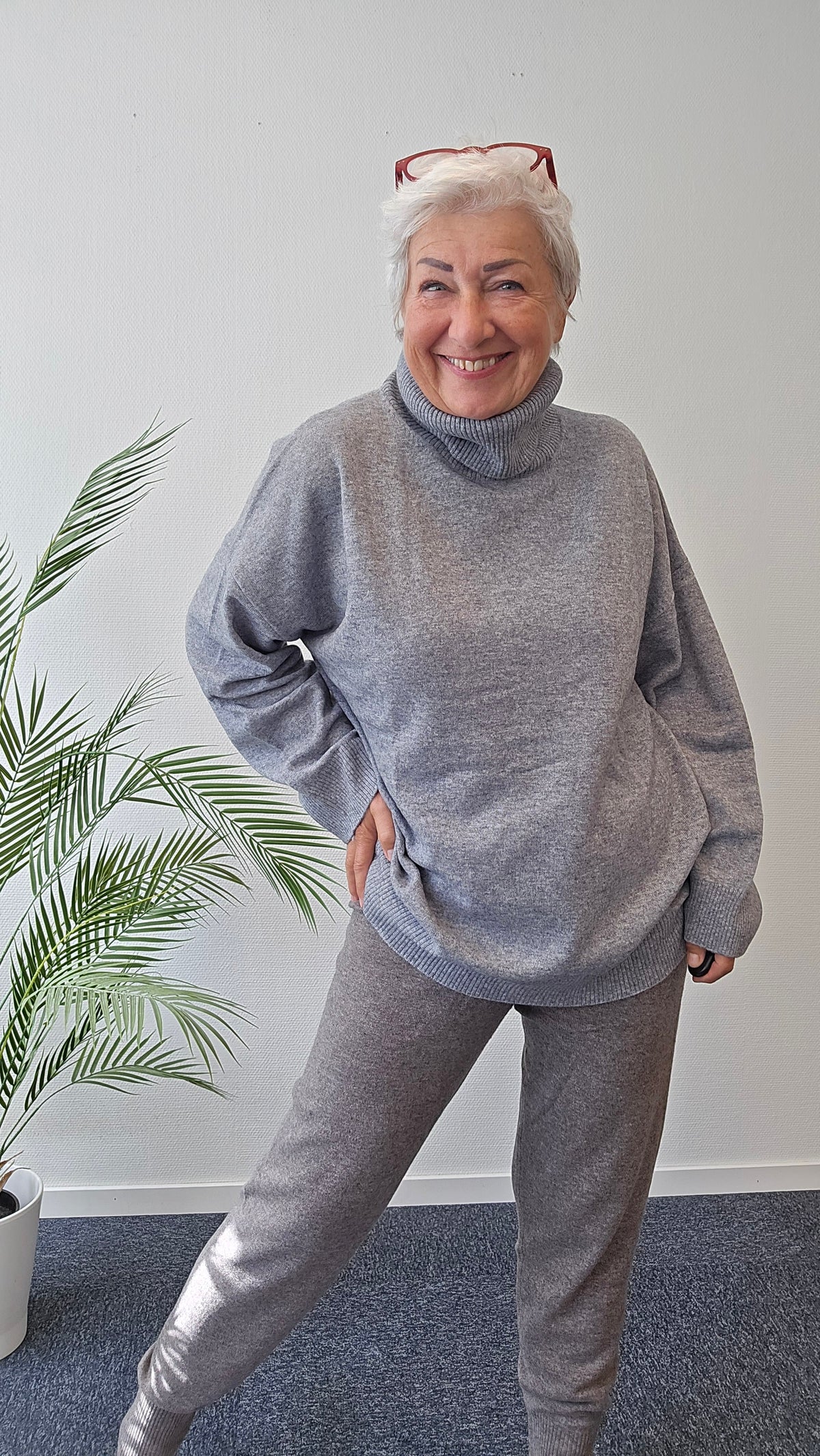 Seamless Basic Genser Ash melange / S Seamless Basic- Cashmere Roll Neck Jumper kunstkolonialen