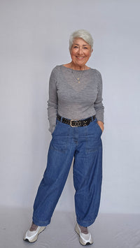 Seamless Basic Genser Grey Melange Seamless Basic- Elegante tynn ullgenser m/båthals kunstkolonialen