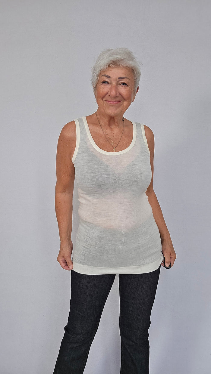 Seamless Basic Tank top One size / Off white Seamless Basic- Woolen Isa kunstkolonialen