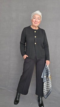Skovhuus Cardigan Black m/gullknapper / S Skovhuus- 3500 Ebba Cardigan med gull/sølvknapper kunstkolonialen