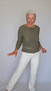 Skovhuus Genser S / Loden green Skovhuus- NYHET! Irene bomullsgenser med glidelåspynt kunstkolonialen