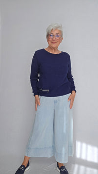 Skovhuus Genser S / Marine blue Skovhuus- 5353 Irene bomullsgenser med glidelåspynt kunstkolonialen