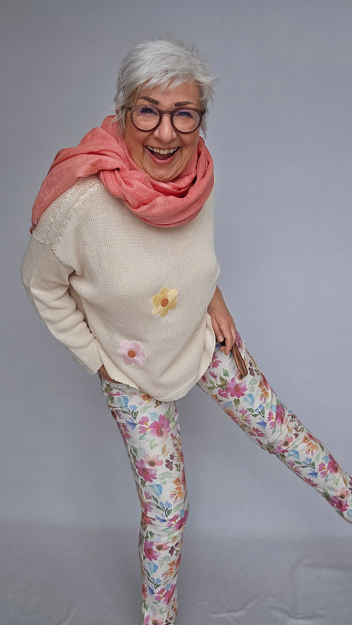 Skovhuus Genser Skovhuus- 4130 Genser m/blomster kunstkolonialen