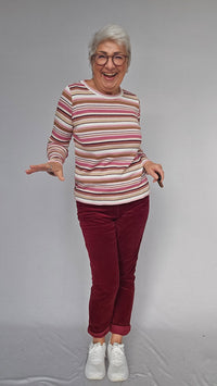 Skovhuus Genser Skovhuus- 4224 Klassisk genser m/rosa stripe kunstkolonialen