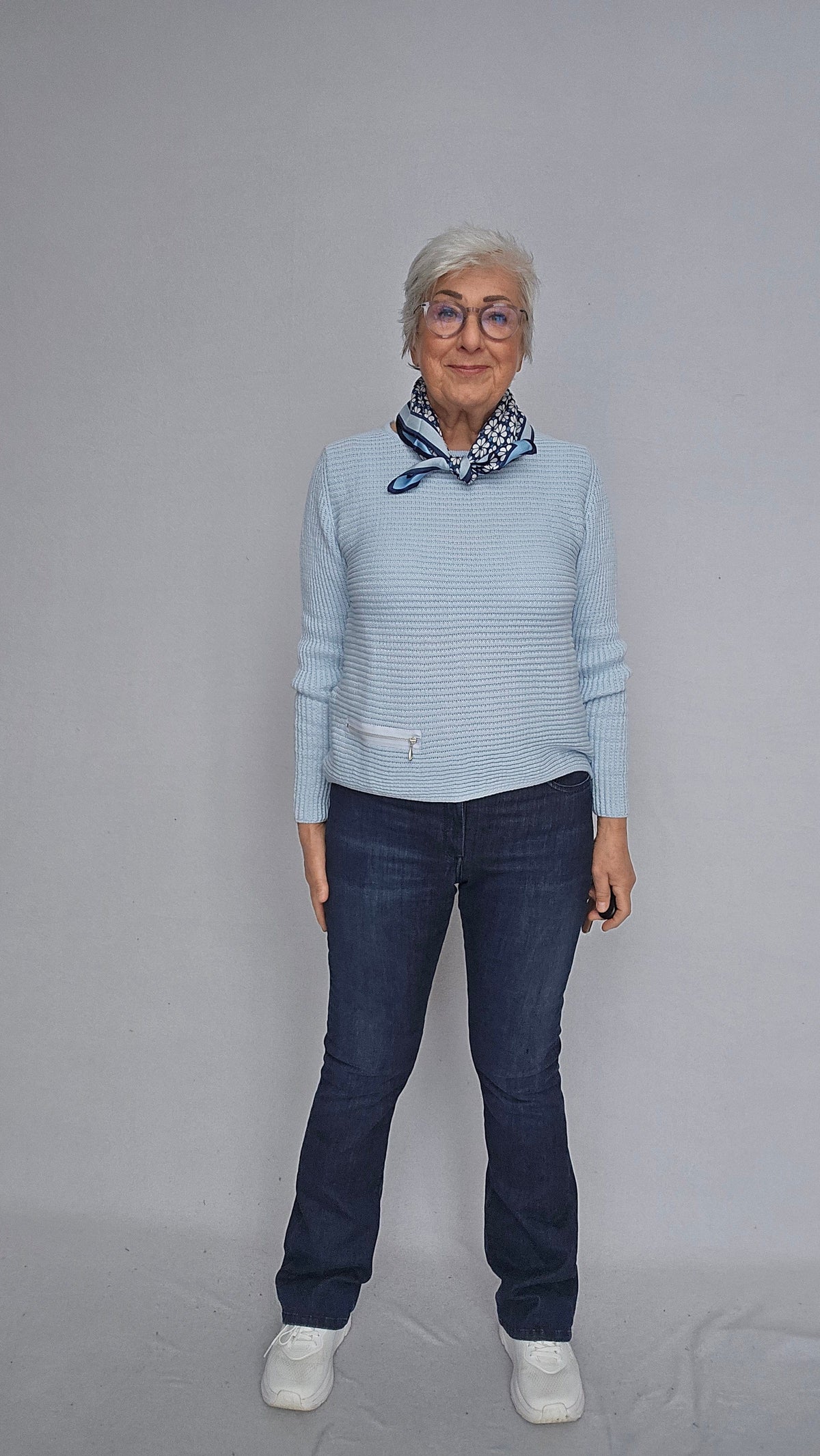 Skovhuus Genser Skovhuus- 5353 Irene bomullsgenser med glidelåspynt kunstkolonialen