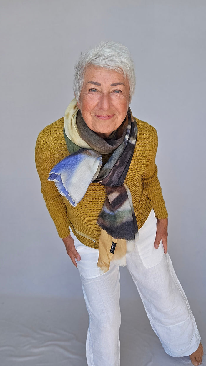 Skovhuus Genser Skovhuus- 5353 Irene bomullsgenser med glidelåspynt kunstkolonialen