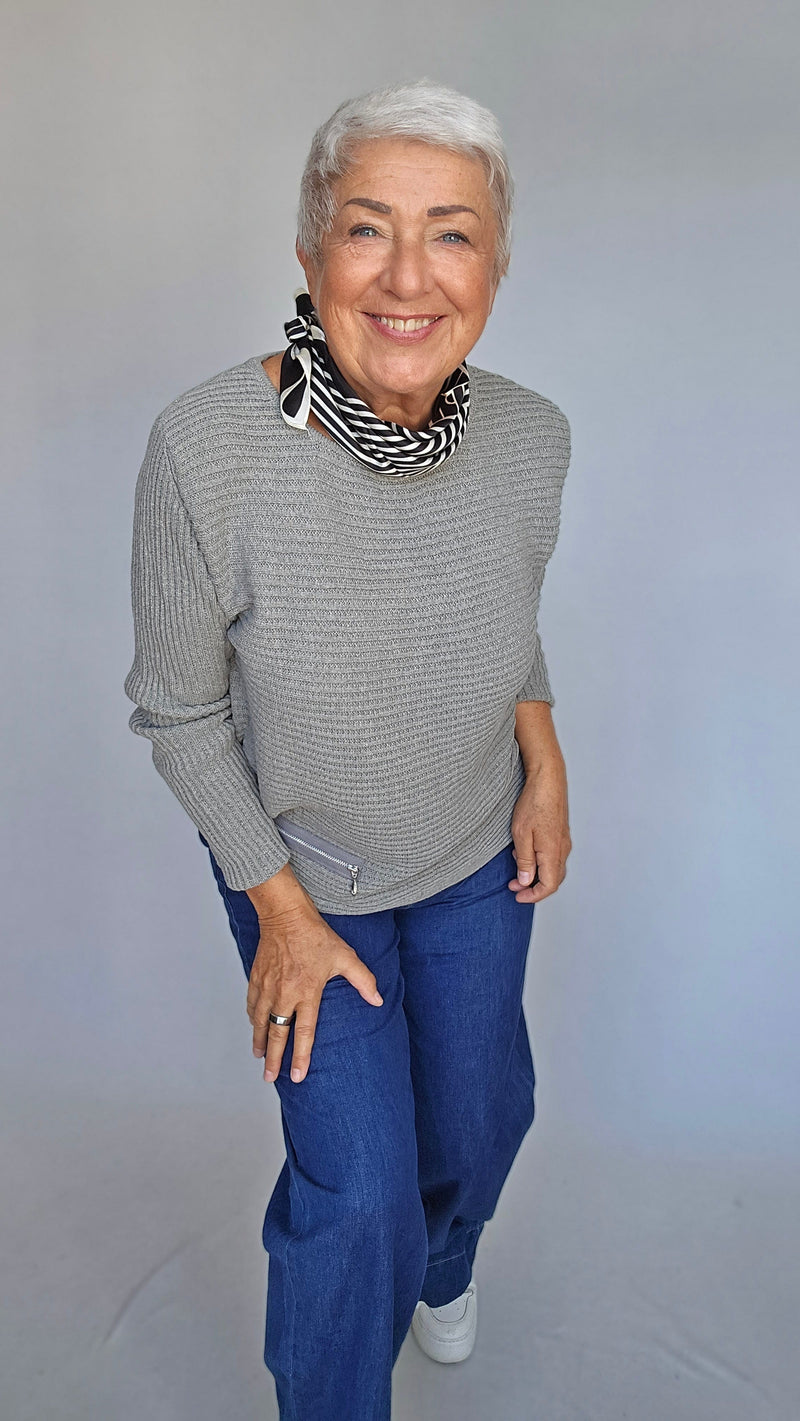 Skovhuus Genser Skovhuus  Irene bomullsgenser med glidelåspynt kunstkolonialen