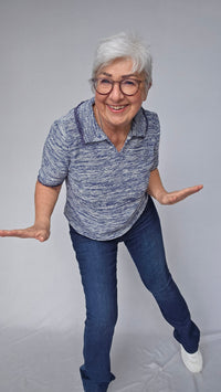 Skovhuus Topp Skovhuus- 4103 Melert topp m/krage og v-hals kunstkolonialen