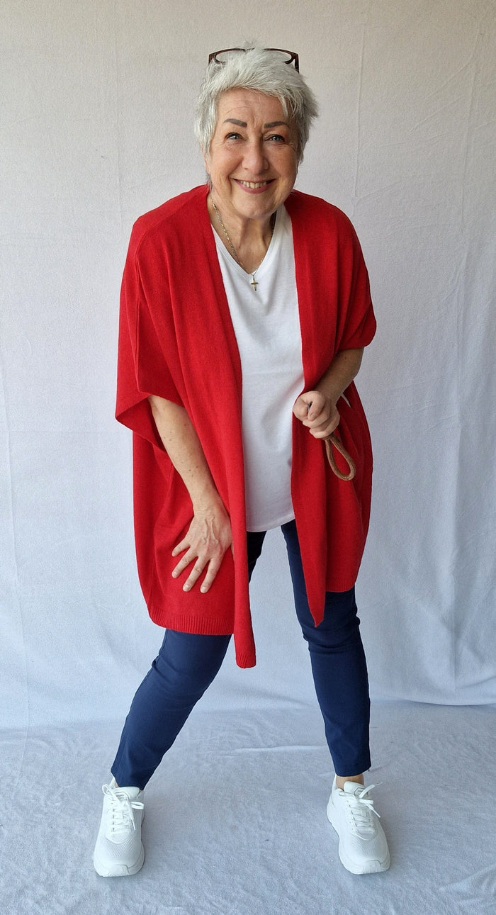 Tif Tiffy Cardigan Lipstick Red Tif Tiffy- Evita Oversize Cardigan/Vest kunstkolonialen