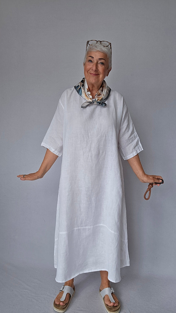 Tif Tiffy Kjole White / S Tif Tiffy- Kyndig ballongkjole i flere farger kunstkolonialen