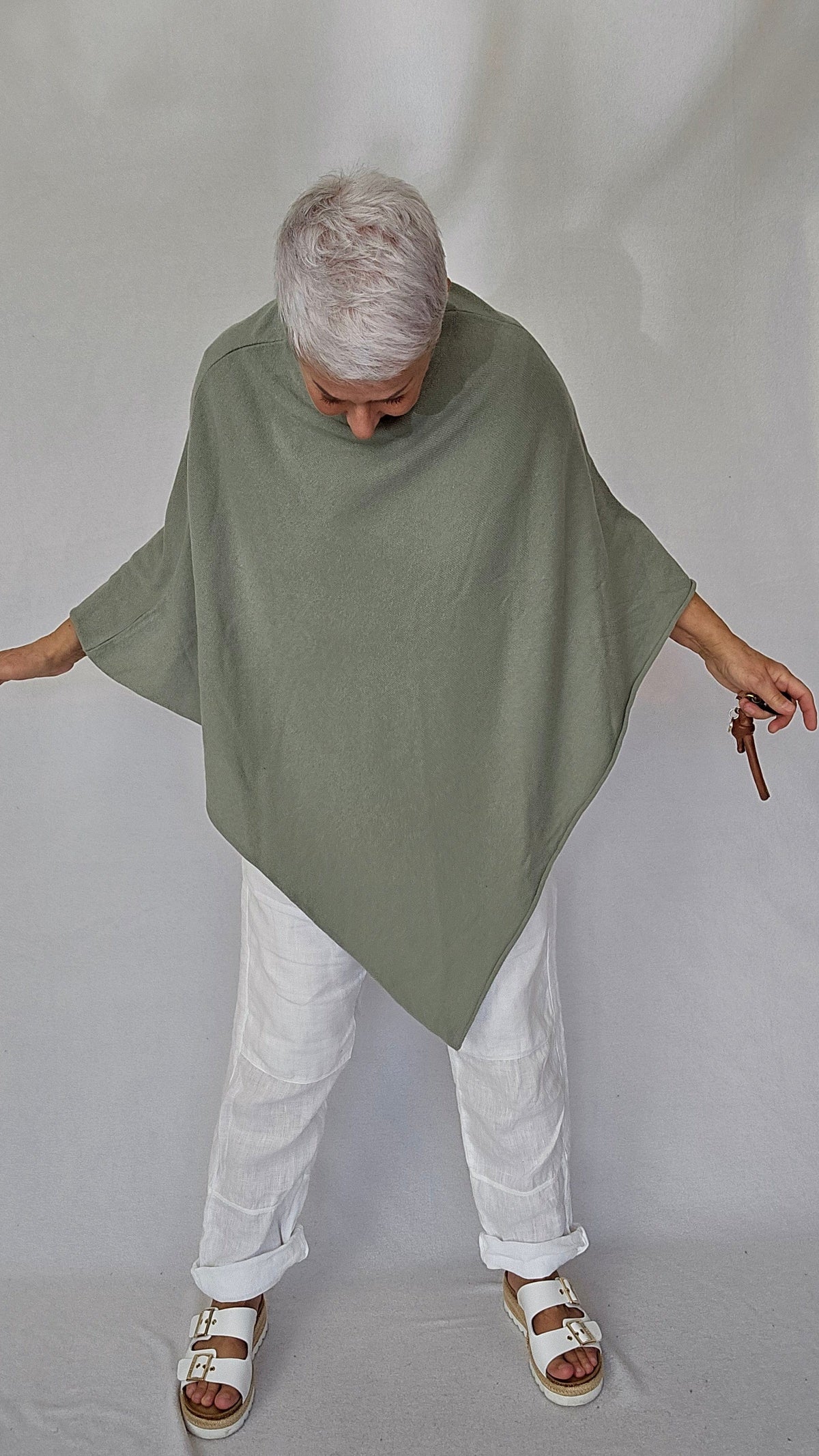 Tif Tiffy Poncho Salvie NY FARGE! Tif Tiffy- Pulse Poncho kunstkolonialen