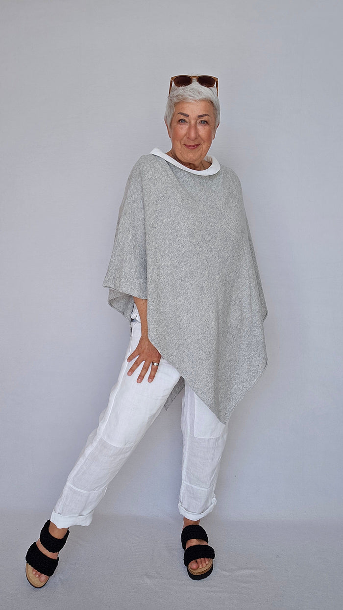 Tif Tiffy Poncho Tif Tiffy- Pulse Poncho kunstkolonialen