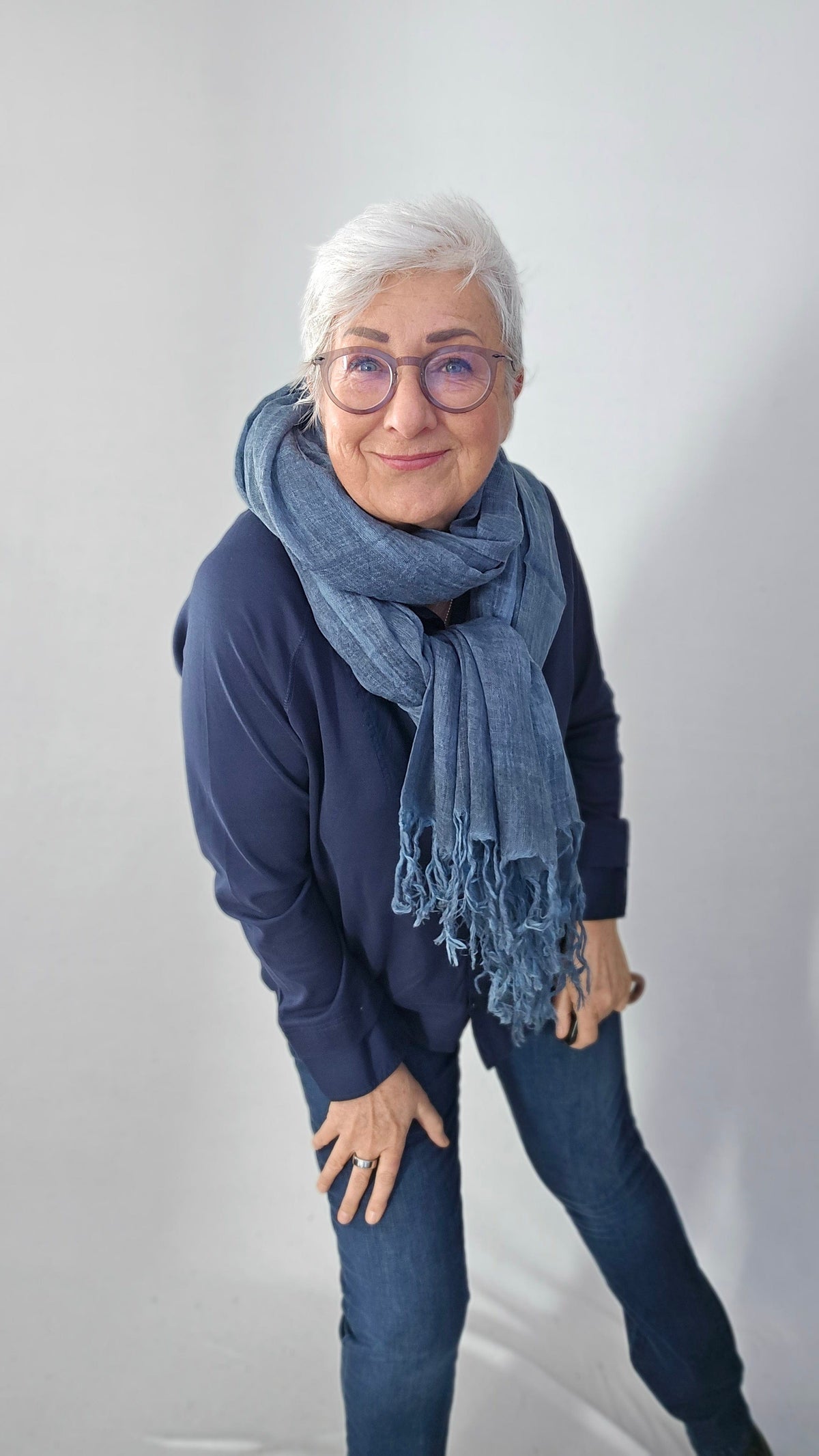 Tif Tiffy Skjerf Navy Tif Tiffy- Basic Wool Scarf i mange lekre farger ❤️ kunstkolonialen