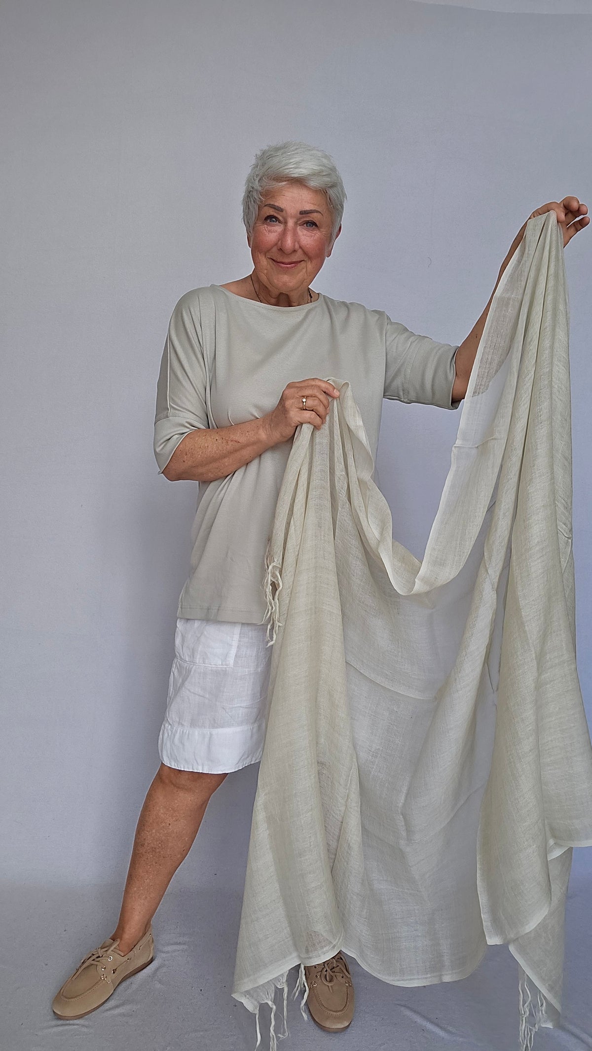 Tif Tiffy Skjerf Off white Tif Tiffy- Basic Wool Scarf kunstkolonialen