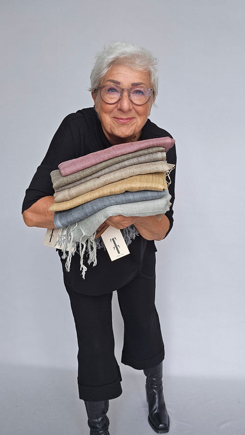 Tif Tiffy Skjerf Tif Tiffy- Basic Wool Scarf kunstkolonialen