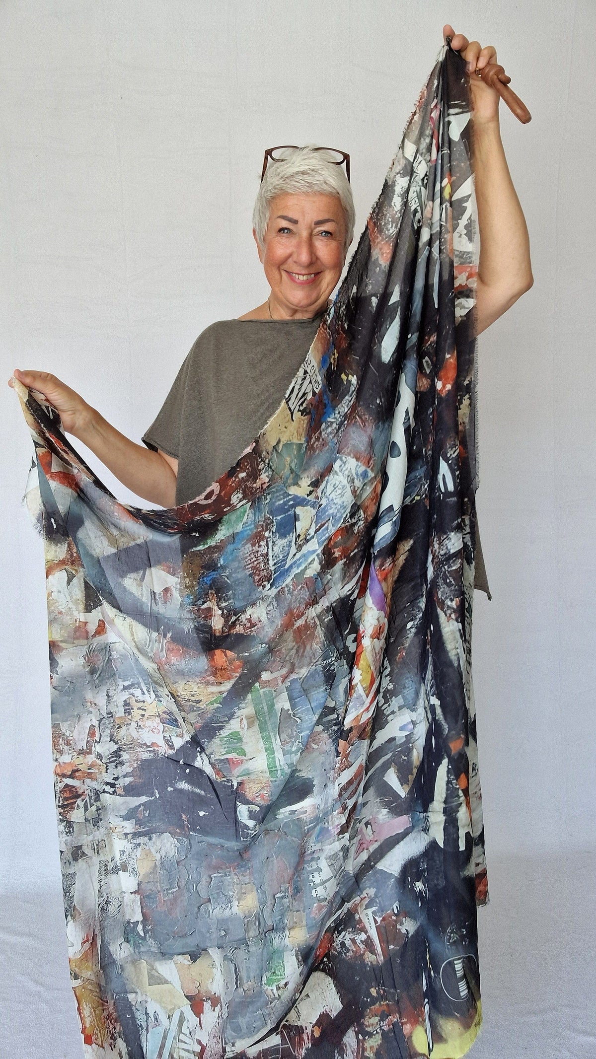 Tif Tiffy Skjerf Tif Tiffy- Abstract Scarf kunstkolonialen